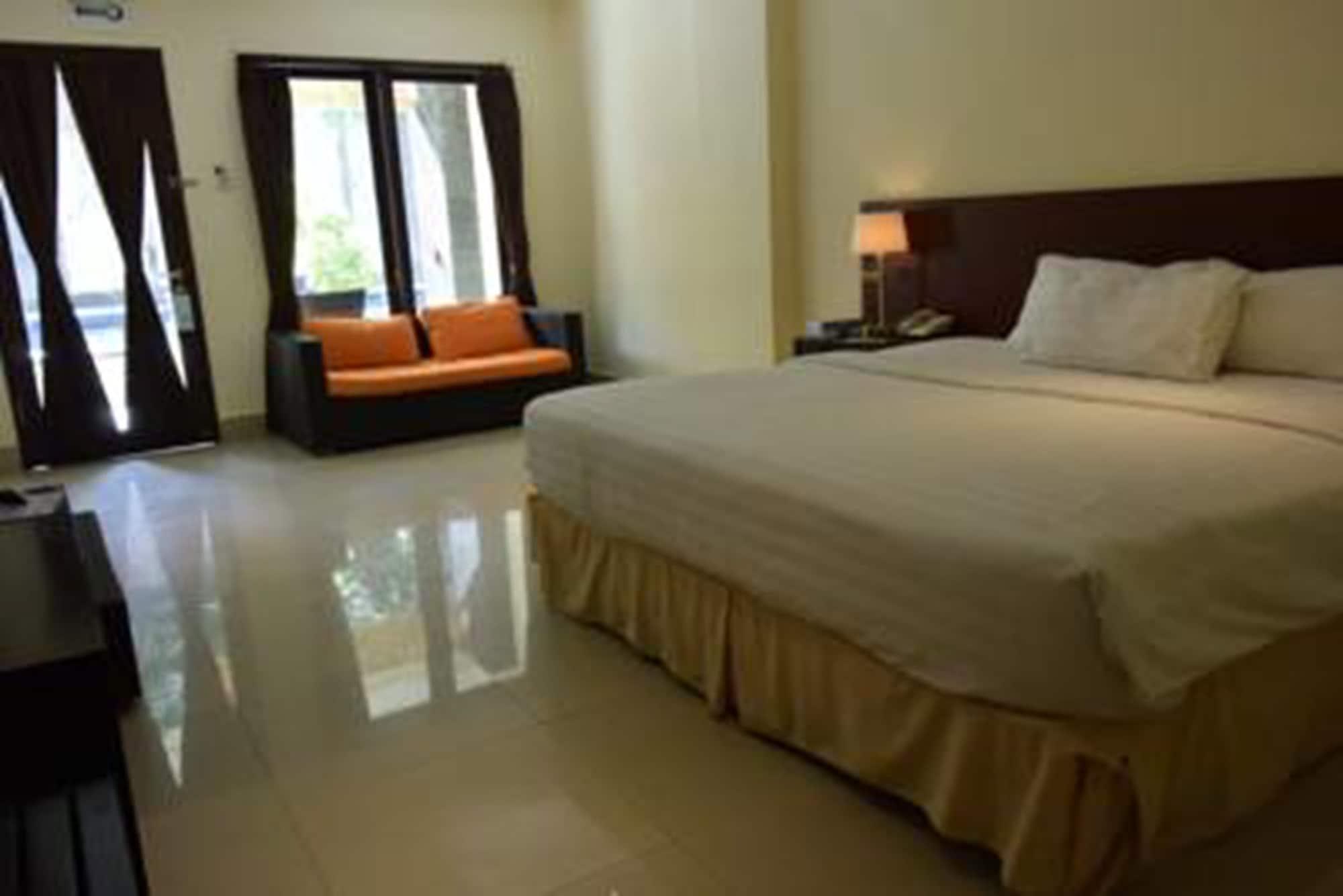 Radha Bali Hotel Kuta  Bagian luar foto